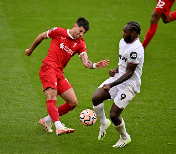 DO：利物浦已经针对埃基蒂克的转会接触法兰克福.